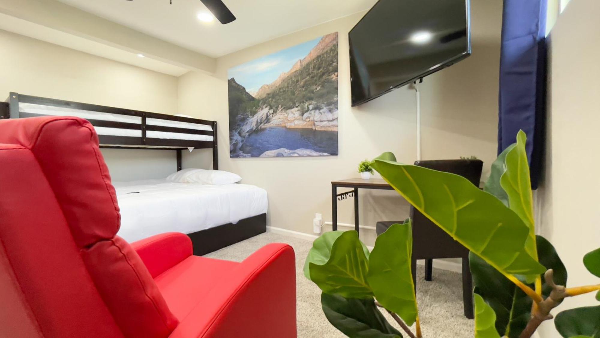 Private Home - Heated Pool, Billiards, Darts, Foosball, Fireplace, 5 Smart Tvs, Bbq, Cotton Bedding - The Saguaro Sanctuary, Pool Heat Optional Tucson Dış mekan fotoğraf