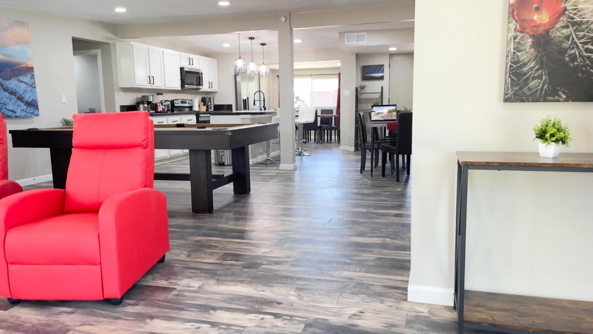 Private Home - Heated Pool, Billiards, Darts, Foosball, Fireplace, 5 Smart Tvs, Bbq, Cotton Bedding - The Saguaro Sanctuary, Pool Heat Optional Tucson Dış mekan fotoğraf