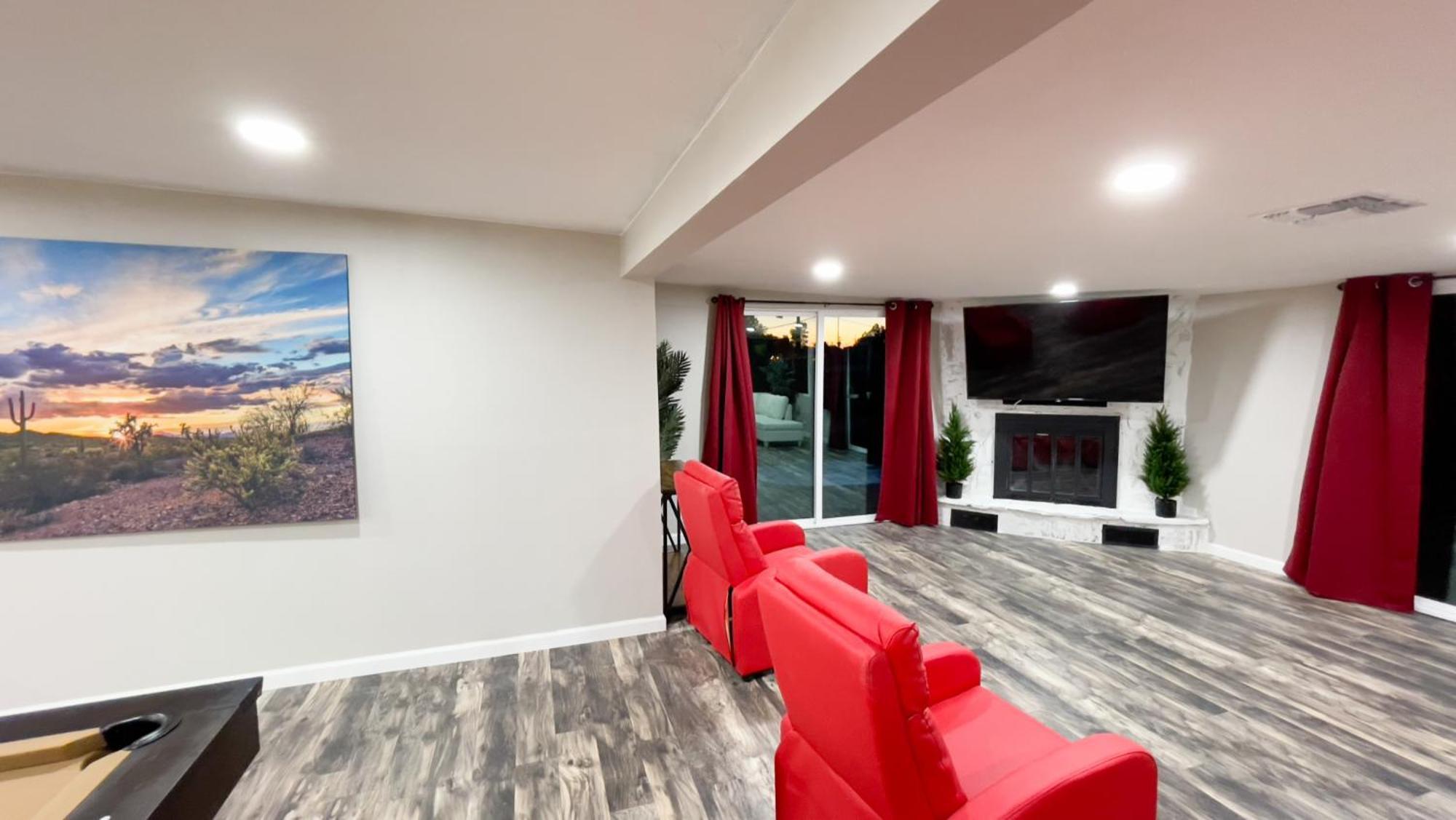 Private Home - Heated Pool, Billiards, Darts, Foosball, Fireplace, 5 Smart Tvs, Bbq, Cotton Bedding - The Saguaro Sanctuary, Pool Heat Optional Tucson Dış mekan fotoğraf